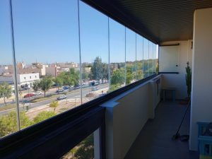 Cerramientos de balcones y terrazas en Tomares Bormujos y Camas (Sevilla)